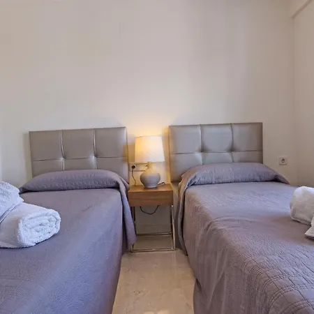아파트 Canas Atico 3 Dorm Milla De Oro