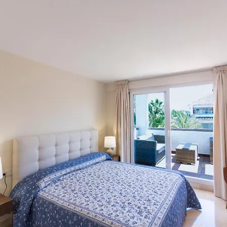 Апартаменти Canas Atico 3 Dorm Milla De Oro *