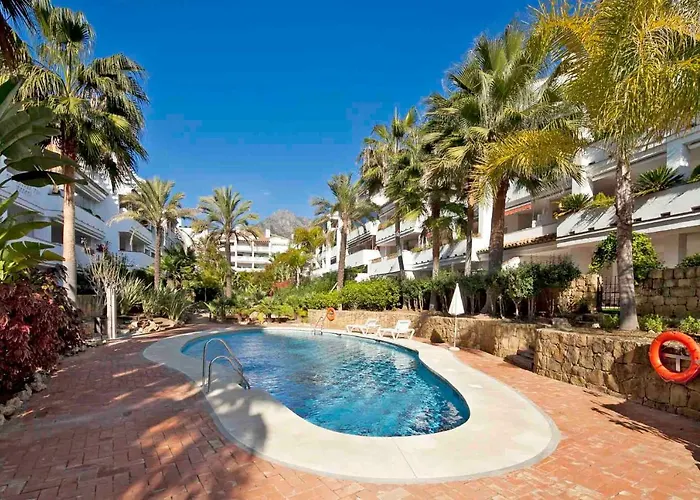 Canas Atico 3 Dorm Milla De Oro ماربيا